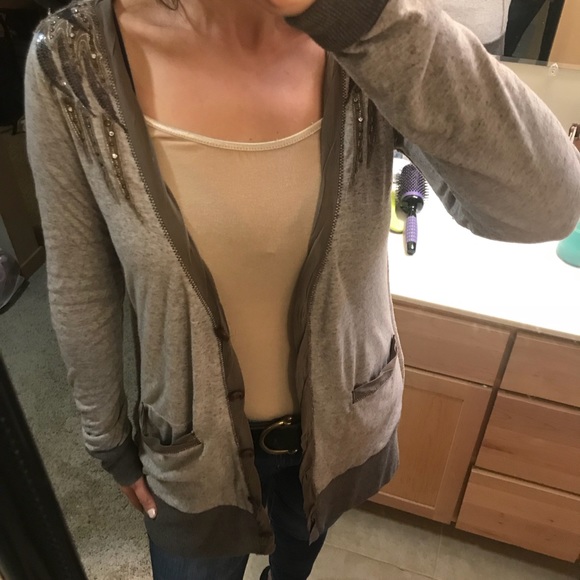 Cardigan - Picture 5 of 8